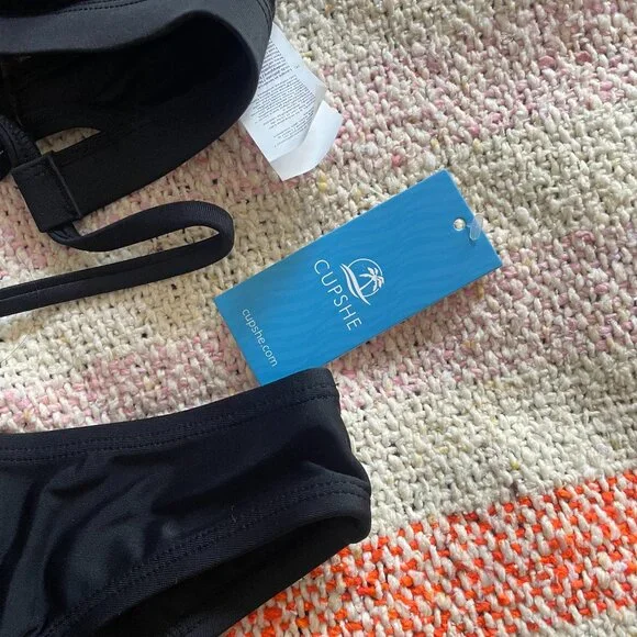 NWT Cupshe Black Triangle Bikini Set (Top + Bottom) - Picture 2 of 6